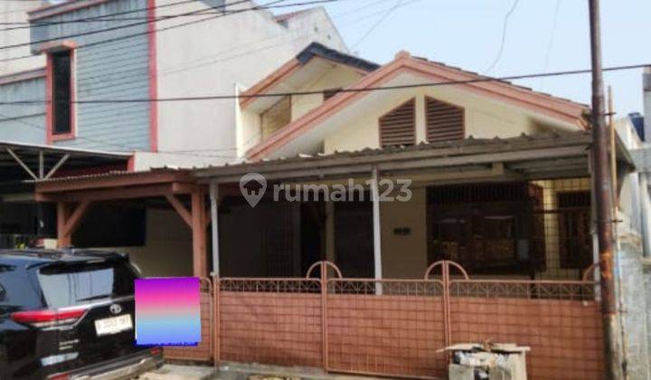 Rumah murah luas dekat sekolah dan kuliner di Taman Surya 2 1