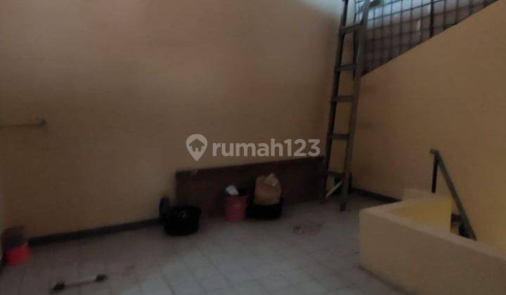 Rumah murah kamar banyak siap huni di Citra Garden 1 2