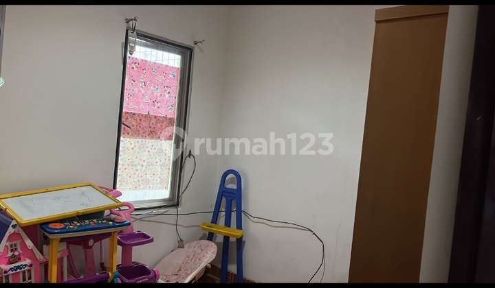 Rumah Murah Modern Minimalis 2 Lantai Di Taman Palem Lestari 2