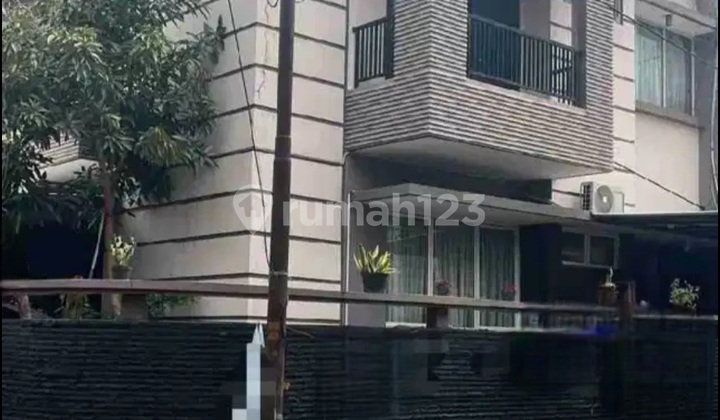 2-Story House Hook Position Ready to Occupy Flood-Free in Citra 2 Ext Kalideres 2-Story House Hook Position Ready to Occupy Flood-Free in Citra 2 Ext Kalideres