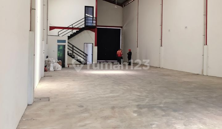 Gudang Murah dan Rapi Ada Office Siap Pakai di Kbc Kamal Dadap Tangerang