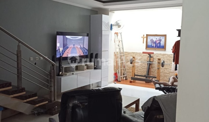 Dijual Cepat Rumah 2 Lantai Siap Huni Bebas Banjir Di Taman Surya 5 Jakarta Barat 2