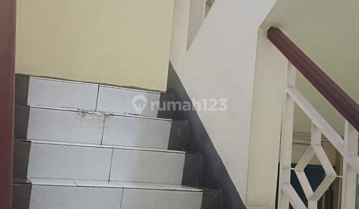 Rumah Murah Siap Huni Kamar Banyak Di Taman Surya 5 2