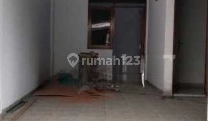 Affordable and Spacious Brand New 1-Story House with Many Rooms on Boulevard Taman Kencana Cengkareng