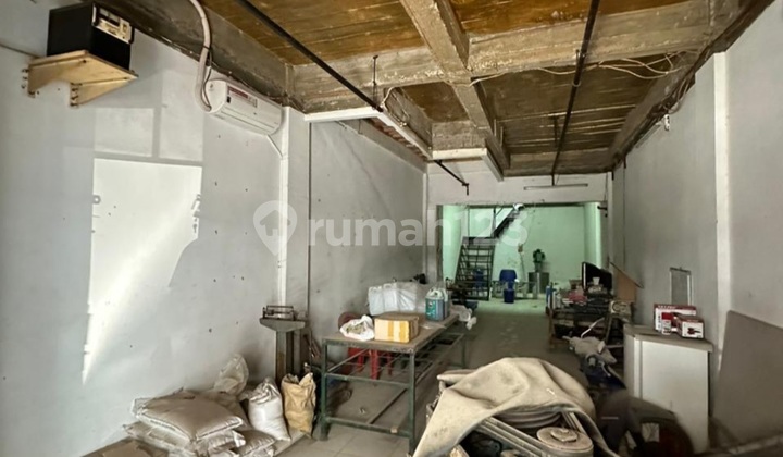 Termurah Ruko 3 Lantai Siap Pakai Bebas Banjir Di Ruko 1000 Taman Palem Lestari