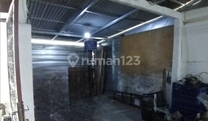 Affordable Single-Storey Warehouse, Ideal for Home Industry in Taman Palem Lestari, Cengkareng Affordable Single-Storey Warehouse, Ideal for Home Industry in Taman Palem Lestari, Cengkareng