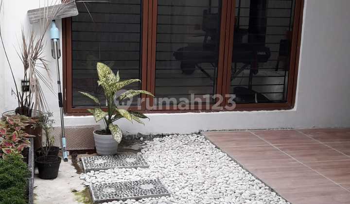 Dijual Rumah 2 Lantai Siap Huni di Villa Melati Mas Serpong. Simonefa 2