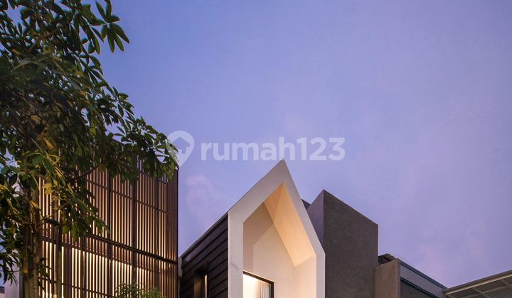 Dijual Rumah Bagus Cantik bangunan mandiri di Gading Serpong Siap Huni - Ysefb