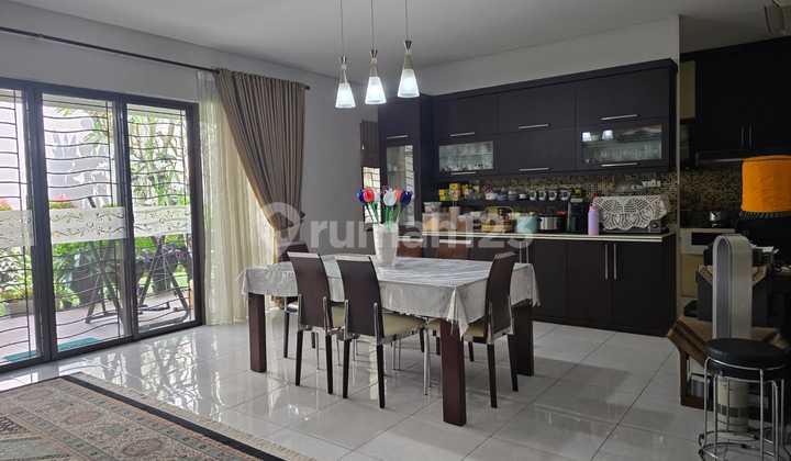 For sale: 2-story semi-furnished house, move-in ready, in BSD Virginia Lagoon - Tyasefb. 2