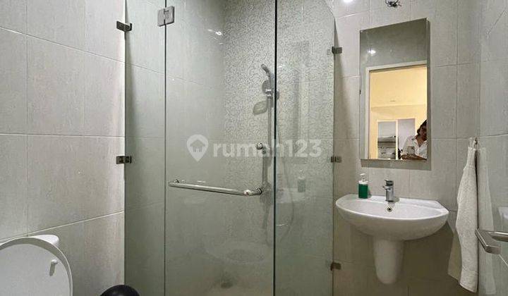 Dijual Rumah Asri Terawat Di Bintaro Sektor 3. Szi Efss 24