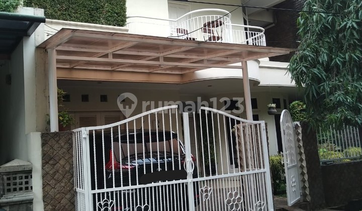 Dijual Rumah Taman Kedoya Permai rapih siap huni, Kebon Jeruk Jakbar -ivnefa
