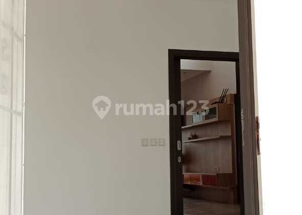 Dijual Rumah semi furnish siap huni di Cluster Frangipani De Park BSD City - Marcefk 2