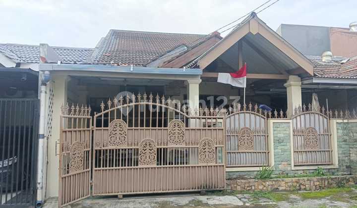 For Sale Ready-to-Live-In House in Nusaloka BSD. LO OS