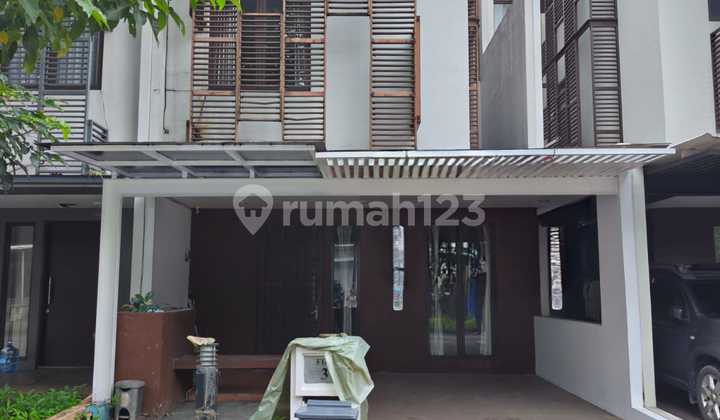 Dijual Rumah Minimalis 3 Lantai di Cluster Whelford Green Wich Bsd. SNDY EFPK