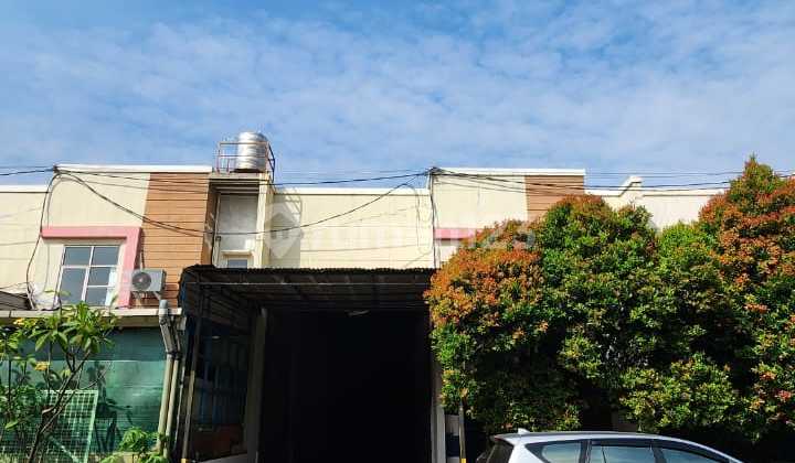 Disewakan Gudang Murah Lokasi Aman Siap Pakai di Komplek Pergudangan Surya Kadu Jatake