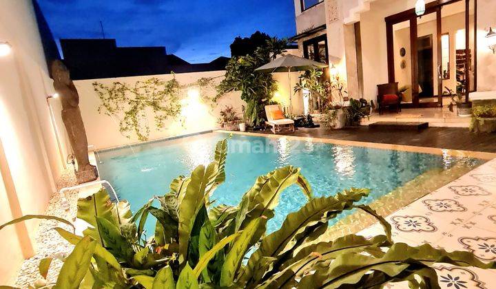 Dijual Rumah Cantik Dan Cozy Furnished Ada Pool di Sutera Magnolia. Ivn Efa 1