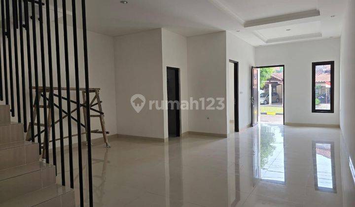 Dijual Rumah 2 Lantai Renoved di Taman Ubud Permata Timur. Ttefb 2