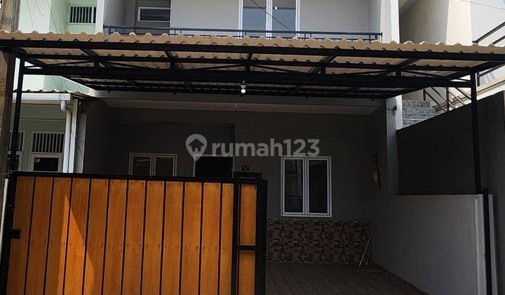 Rumah 2 Lantai Unfurnished di Sektor 1D Gading Serpong. Atj Efgs 1