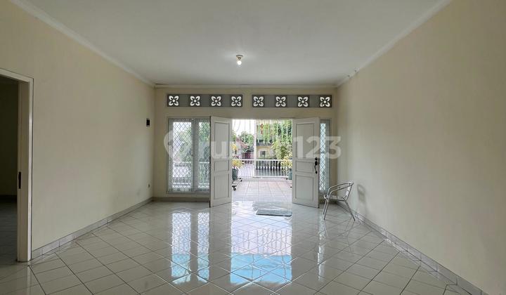 For Sale Beautiful 2-story move-in ready house in Anggrek Loka BSD - ivelefk