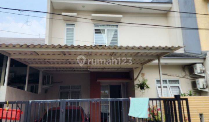 Dijual Rumah 2 Lantai Furnished SHM di Regency Melati Mas, Tangerang Selatan. Ynt Efbw 1