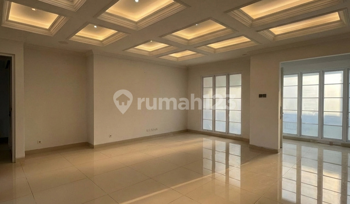 Rumah Granada Alicante Gading Serpong Kanopi Belakang Sudah Full