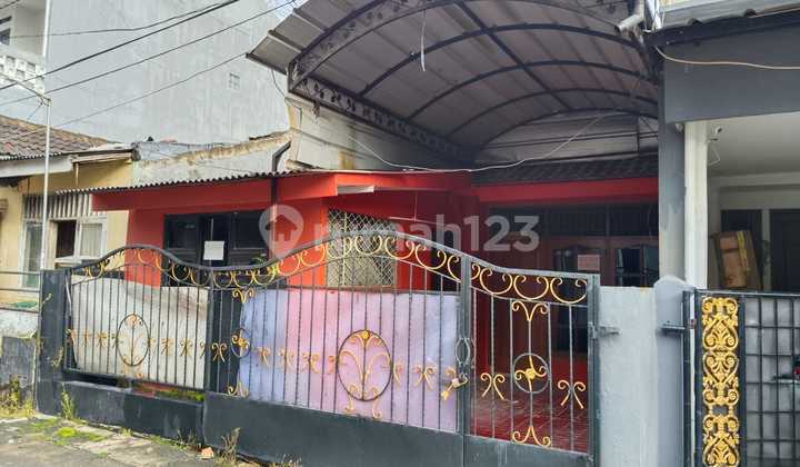 Rumah Villa Nusa Indah