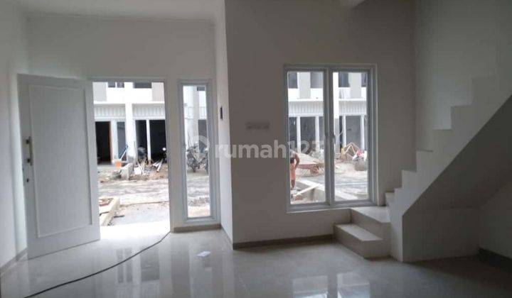Cluster 2lantai termurah di Pusat bintaro 5menit ke stasiun 7