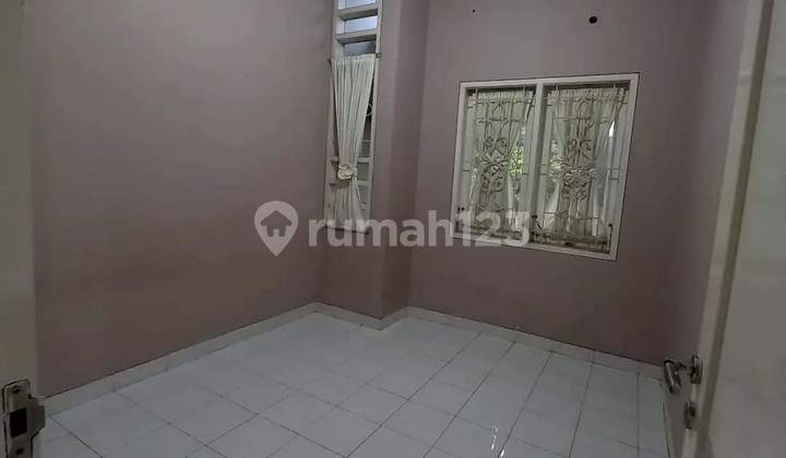 DISEWA RUMAH CANTIK SIAP HUNI DEKAT MALL  5