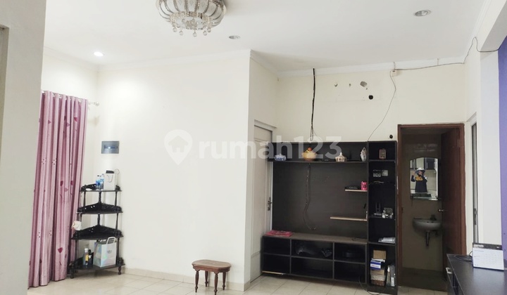 Ready-to-Live House Inside Hiuubur Country Cluster Near Toll Access 2