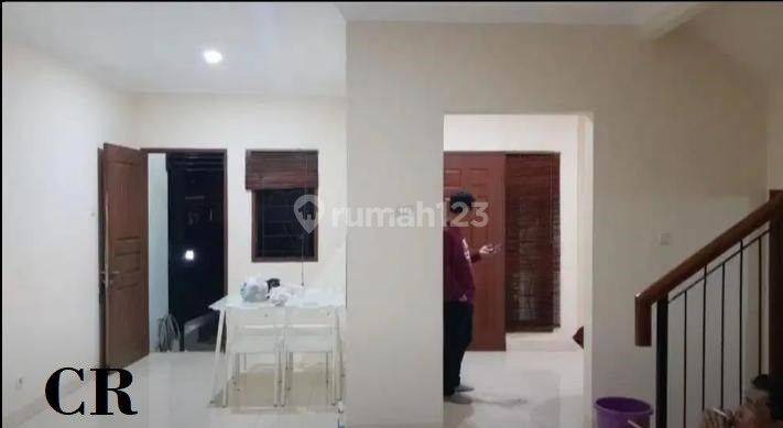 Disewakan Rumah 2 Lantai di Raffles Hills 60 Juta Per Tahun Nego 1