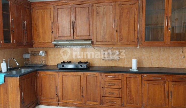 Rumah Bersih Dan Rapih Di Raffles Hills Cibubur 2