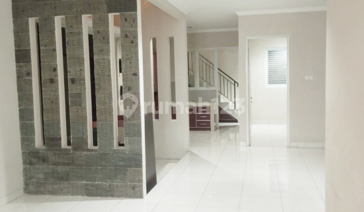 Rumah Siap Huni Harga Dibawah Pasar di Legenda Wisata Cibubur 2