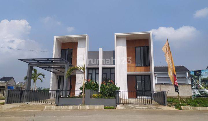 Rumah baru di citeureup dengan pemandangan pegunungan hijau 2