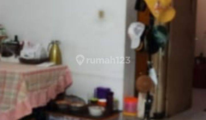 Rumah Di Lokasi Strategis Siap Huni  2