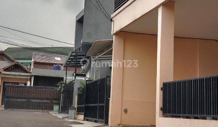 Rumah siap huni area Parung Serab c di Jalan Parung serab Ciledug  1