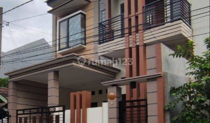 Dijual Rumah di Griya Loka BSD City Bagus -nrl 2