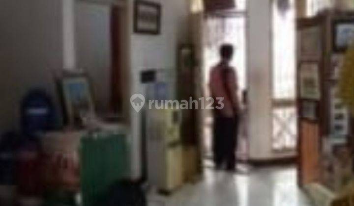 Rumah Di Lokasi Strategis Siap Huni  1