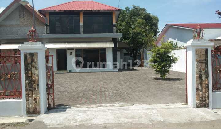 For Sale House In Tegal Strategic Location