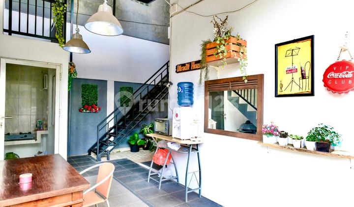 Strategic Active Boarding House for Sale in Gl 2