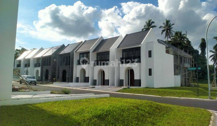 Open Somerville Hook cluster Skypark di Citraland Winangun Manado 1