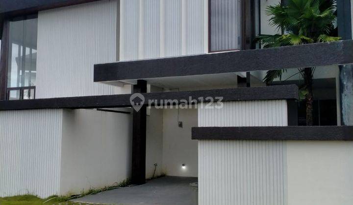 Tipe 2 lantai TERBARU, Kalpa De Villa di Lembah Nyiur Kairagi Mas 2