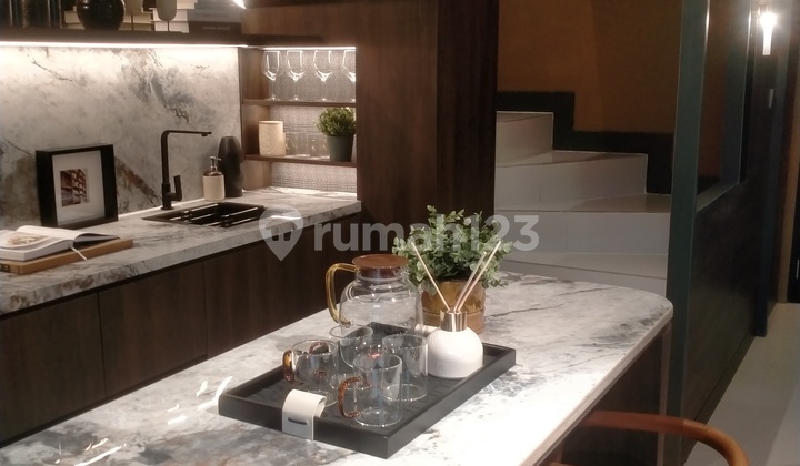 The latest Cendana Suite from Lippoland at Botanica Village Manado. The latest Cendana Suite from Lippoland at Botanica Village Manado.