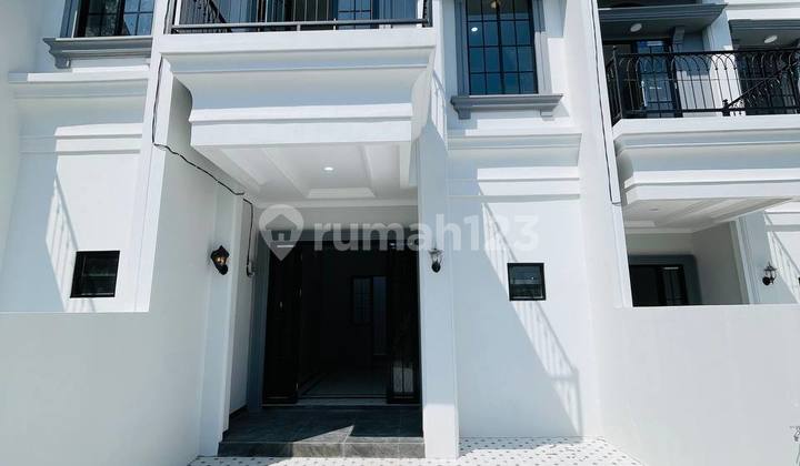 Rmah Nempel Sekolah Al Azhar Gdc Di Cilodong 2