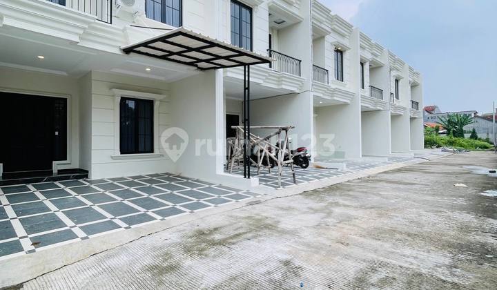 Rumah 2 Lantai Gratis Angsuran 1 Tahun Dekat Gdc