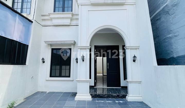 Rumah 2 Lantai Dekat Jalan Raya Gdc Di Cilodong