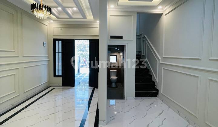 Rumah Lingkungan dan Akses Nyaman Siap Huni