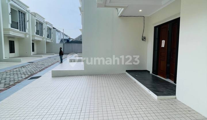 Rumah Full Furnish Bebas Angsuran Tahun Pertama Rumah Full Furnish Bebas Angsuran Tahun Pertama