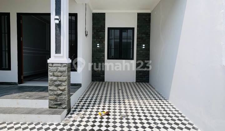 Rumah 2 Lantai Ramai Penghuni Dekat Gdc Siap Huni