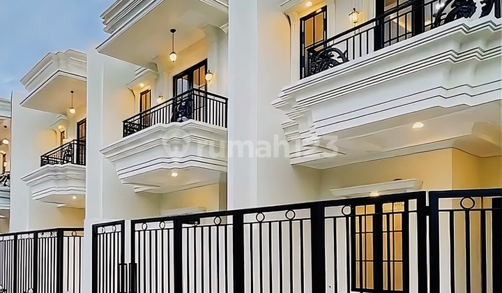 Rumah Tanah Luas Masih Ada Backyardnya Dekat Rs dan Gdc