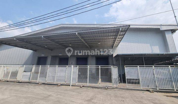 Gudang Modern siap huni luas 4485 m Kontrakan HGB Bagus, ada.mezzanin dan office  di Pluit dekat akses tol hanya 1 menit saja. 2